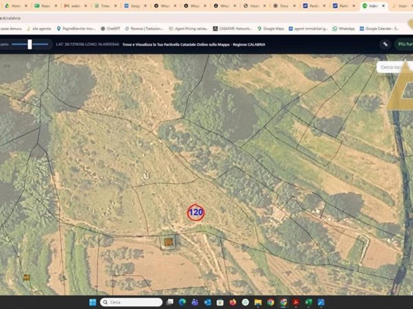 terreno in vendita a Montepaone