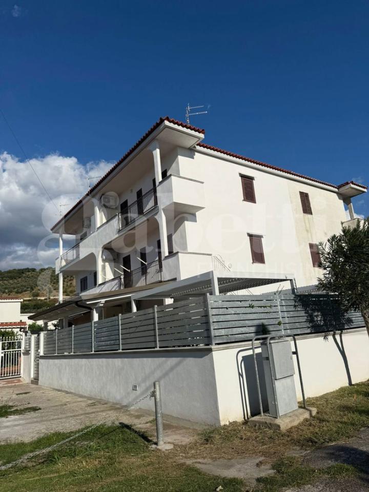 appartamento in vendita a Nocera Terinese