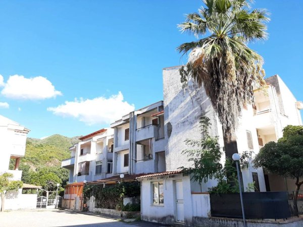 appartamento in vendita a Nocera Terinese