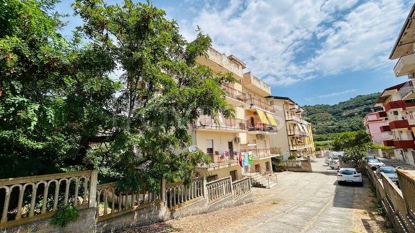 appartamento in vendita a Nocera Terinese