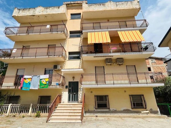 appartamento in vendita a Nocera Terinese