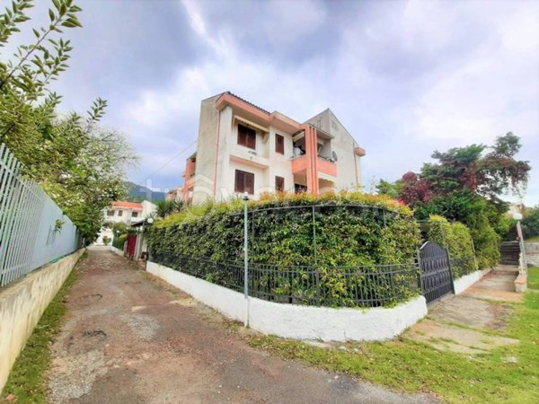 appartamento in vendita a Nocera Terinese