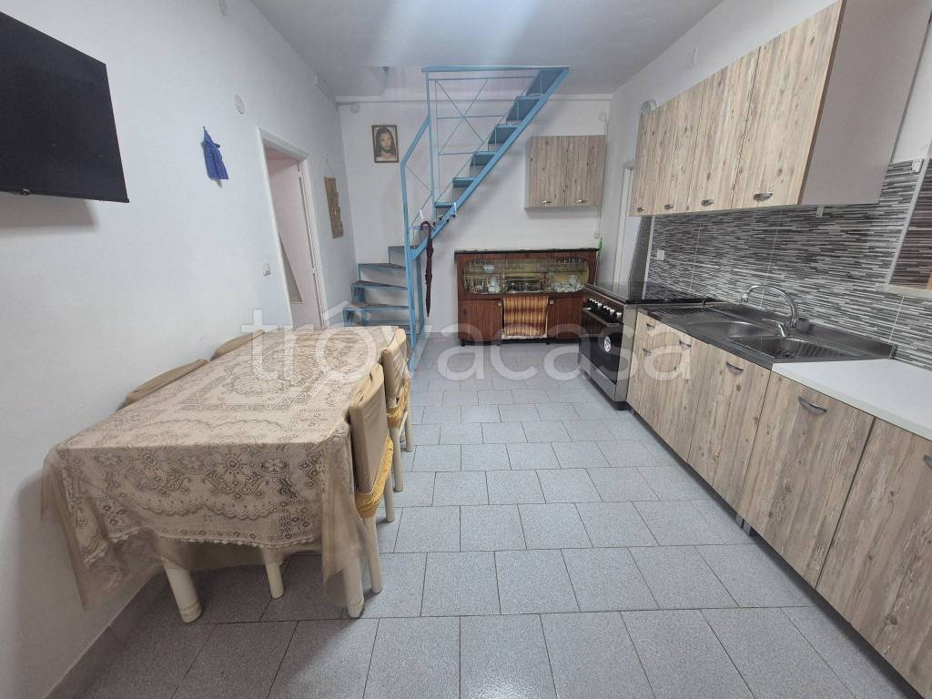 appartamento in vendita a Pentone