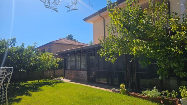 casa indipendente in vendita a Pianopoli