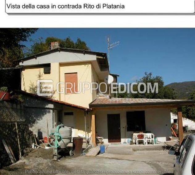 casa indipendente in vendita a Platania