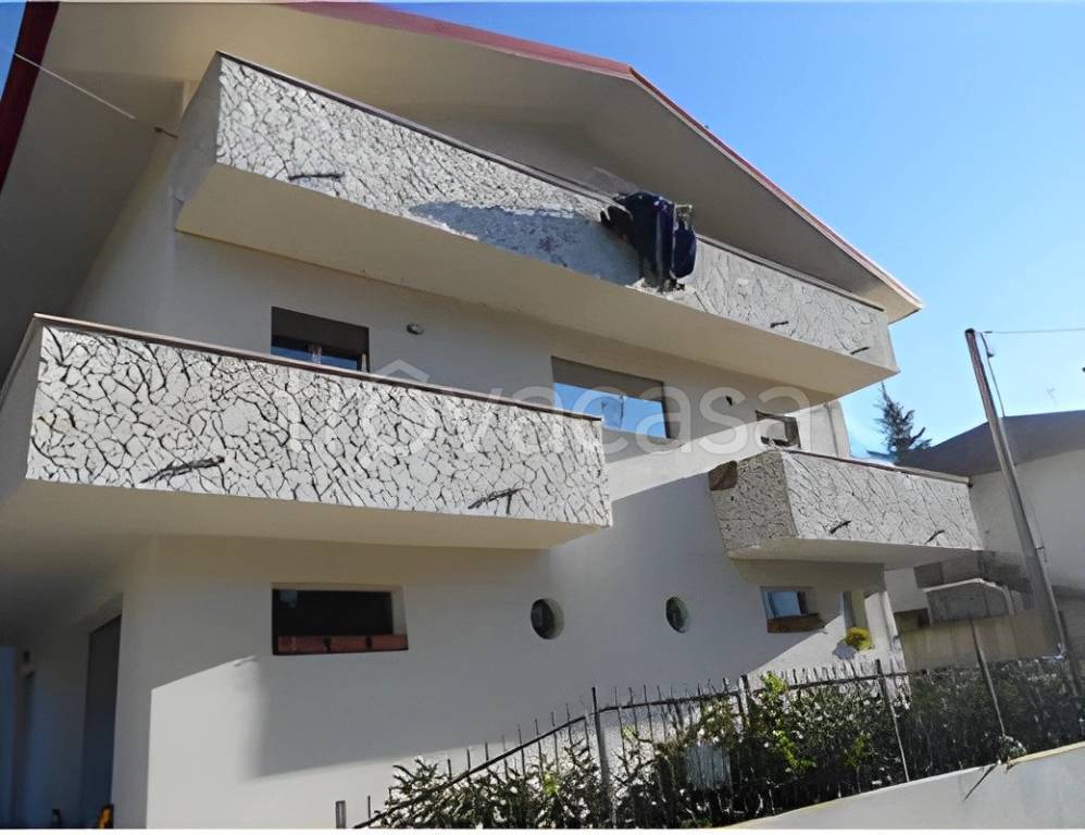 casa indipendente in vendita a Platania