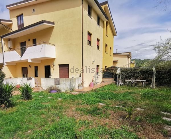 casa indipendente in vendita a San Floro