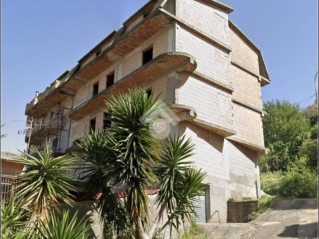 casa indipendente in vendita a San Pietro a Maida