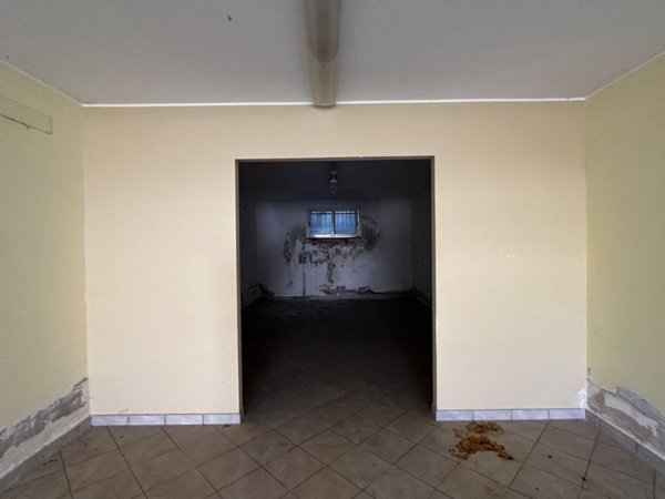 locale commerciale in vendita a San Sostene