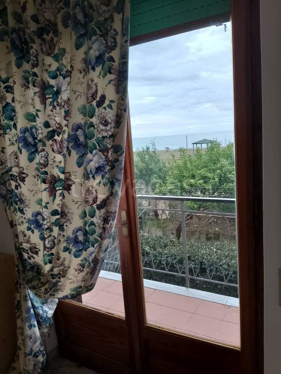 appartamento in vendita a Santa Caterina dello Ionio