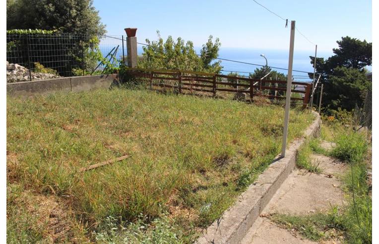 appartamento in vendita a Santa Caterina dello Ionio