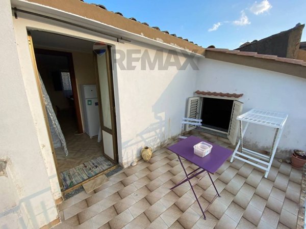 casa indipendente in vendita a Santa Caterina dello Ionio