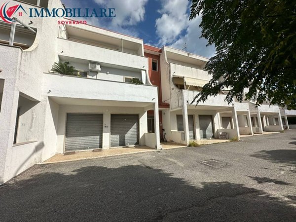 appartamento in vendita a Sant'Andrea Apostolo dello Ionio in zona Marina