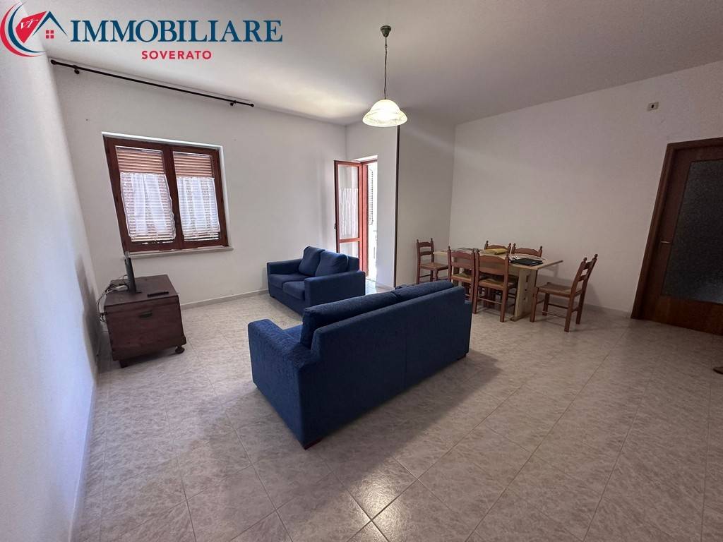 appartamento in vendita a Sant'Andrea Apostolo dello Ionio in zona Marina