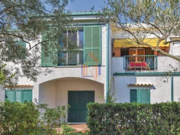 appartamento in vendita a Sant'Andrea Apostolo dello Ionio in zona Marina