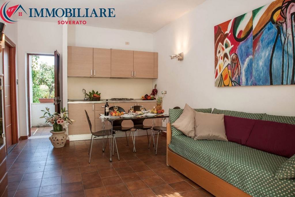 appartamento in vendita a Sant'Andrea Apostolo dello Ionio