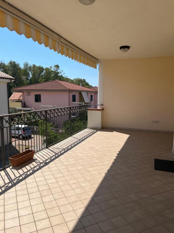 appartamento in vendita a Sant'Andrea Apostolo dello Ionio in zona Marina
