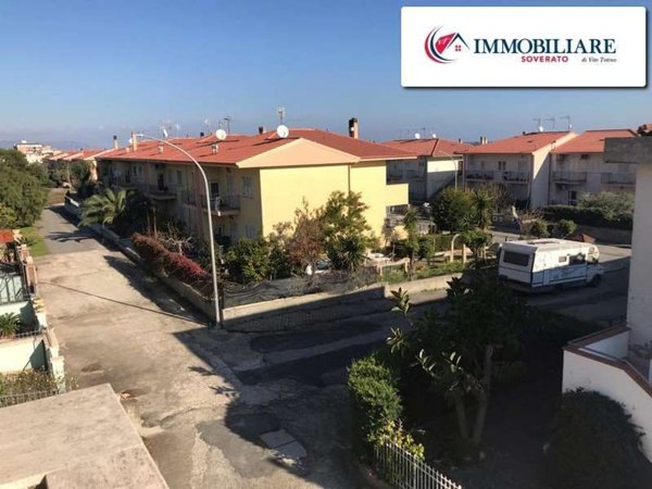 appartamento in vendita a Sant'Andrea Apostolo dello Ionio