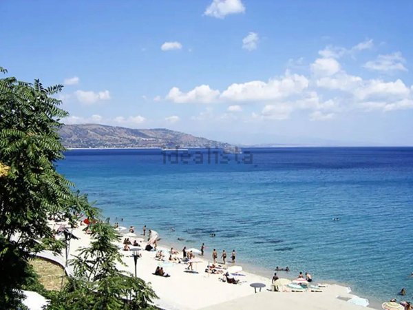 appartamento in vendita a Sant'Andrea Apostolo dello Ionio