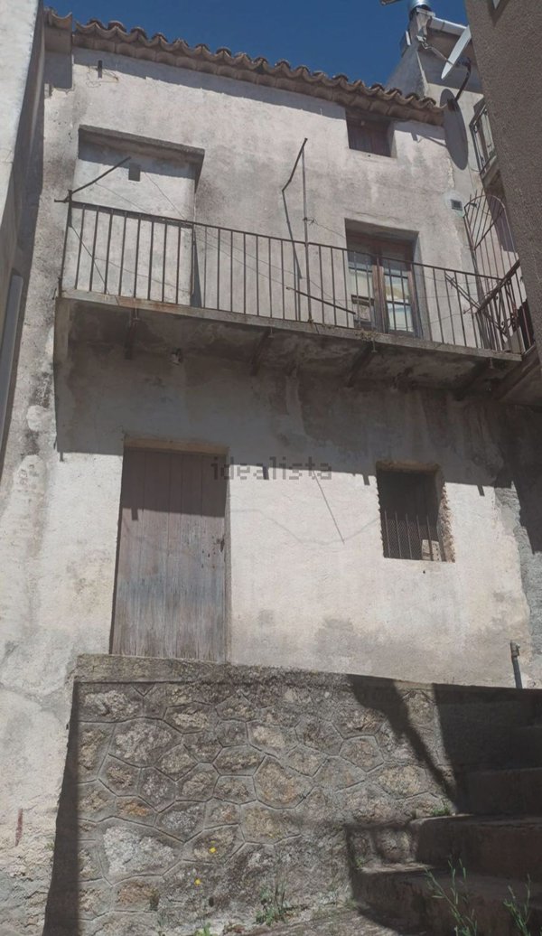 casa indipendente in vendita a Sant'Andrea Apostolo dello Ionio