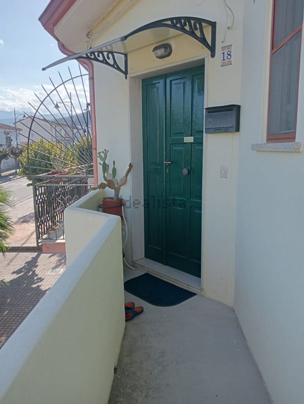 appartamento in vendita a Sant'Andrea Apostolo dello Ionio