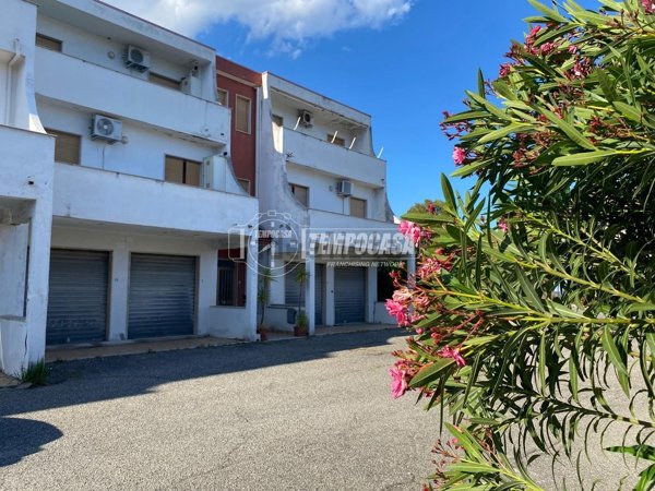 appartamento in vendita a Sant'Andrea Apostolo dello Ionio