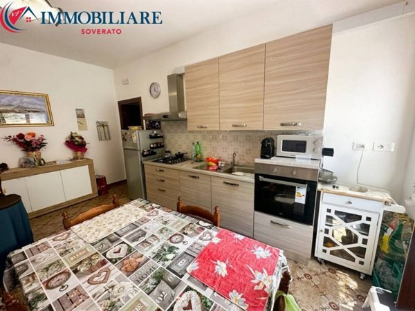 appartamento in vendita a Sant'Andrea Apostolo dello Ionio in zona Marina