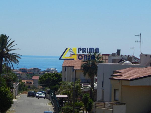 casa indipendente in vendita a Satriano