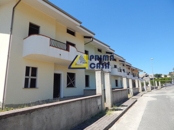 casa indipendente in vendita a Satriano