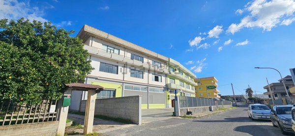 locale di sgombero in vendita a Satriano