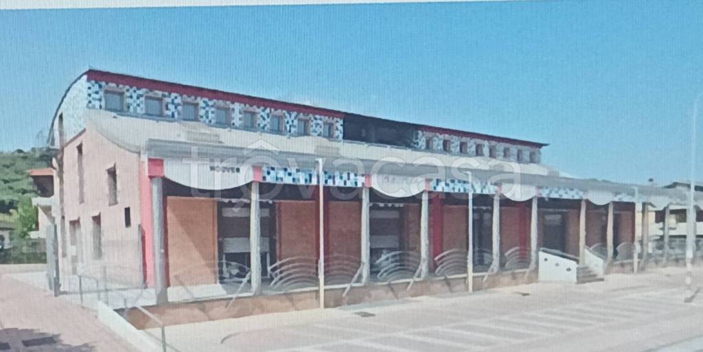 negozio in vendita a Satriano