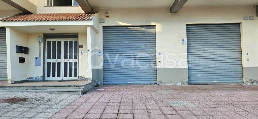 locale commerciale in vendita a Satriano