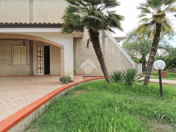 casa indipendente in vendita a Sellia Marina