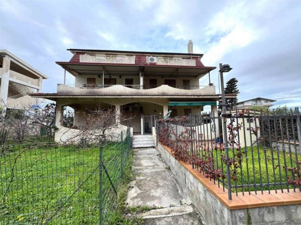 appartamento in vendita a Sellia Marina