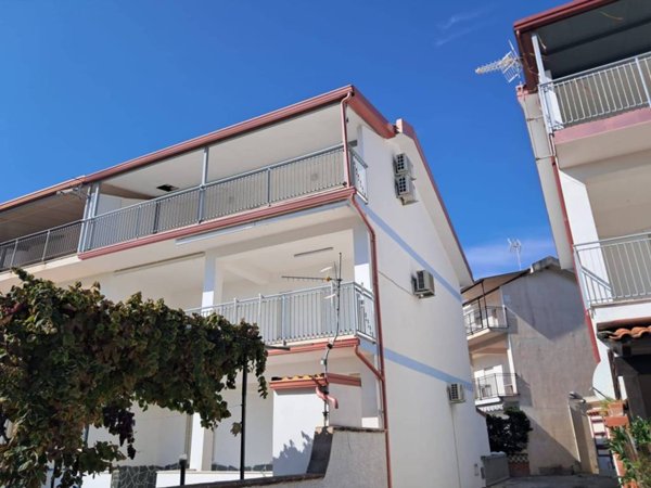 appartamento in vendita a Sellia Marina