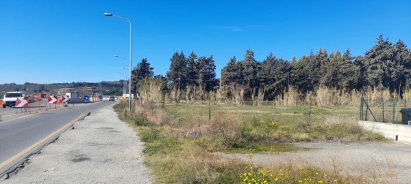 terreno edificabile in vendita a Sellia Marina