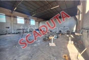 locale commerciale in vendita a Sellia Marina