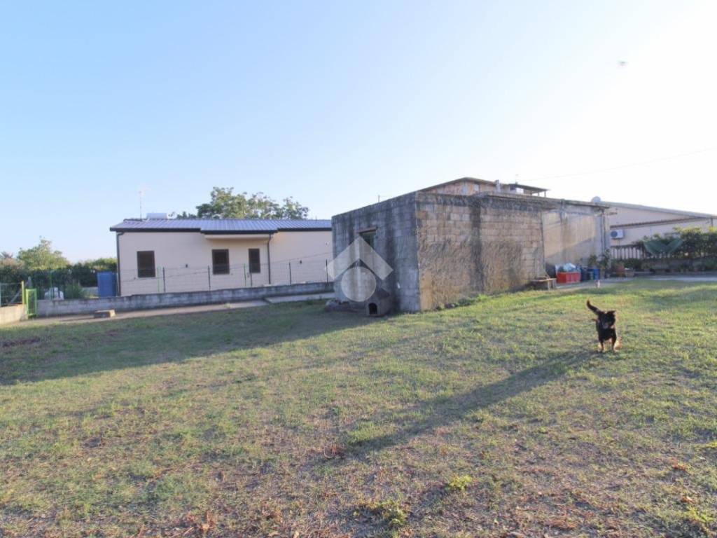 casa indipendente in vendita a Sellia Marina