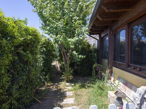 casa indipendente in vendita a Sellia Marina