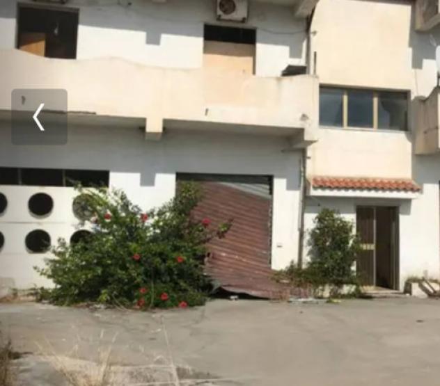 pentavano in vendita a Sellia Marina