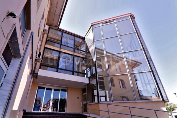 negozio in vendita a Sellia Marina