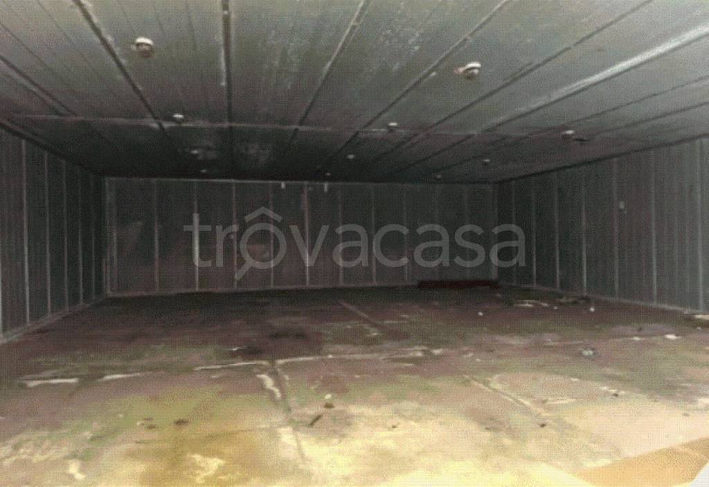 locale commerciale in vendita a Sellia Marina