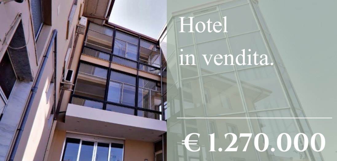 negozio in vendita a Sellia Marina