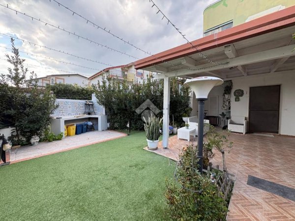 appartamento in vendita a Sellia Marina