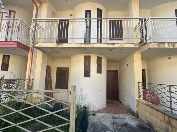 casa indipendente in vendita a Sellia Marina