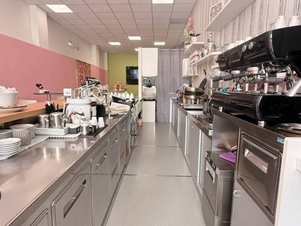 negozio in vendita a Sellia Marina