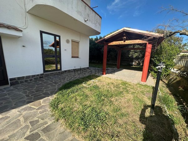 casa indipendente in vendita a Sellia Marina