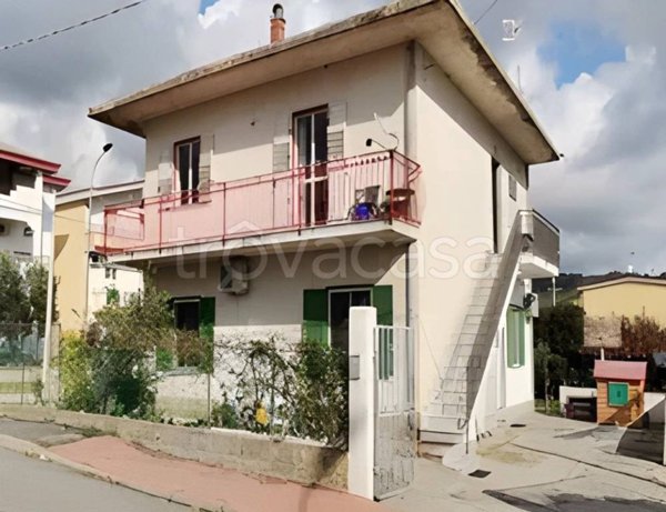 appartamento in vendita a Sellia Marina