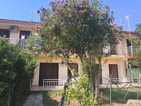 casa indipendente in vendita a Sellia Marina