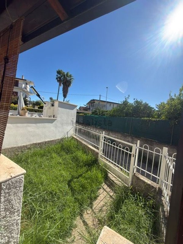casa indipendente in vendita a Sellia Marina